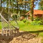 Mazurskie W Ogrodach Zlotej Lani - Klimatyczne I Widokowe Resort