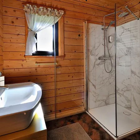 리조트 Mazurskie W Ogrodach Zlotej Lani - Klimatyczne I Widokowe