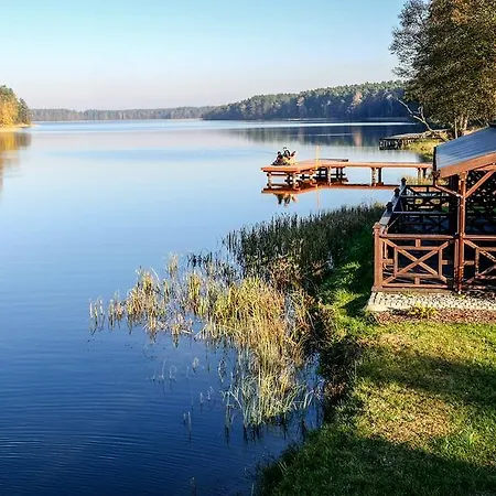 Mazurskie W Ogrodach Zlotej Lani - Klimatyczne I Widokowe 3* Wiartel